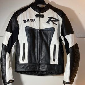 Motorcycle Racing Jacket, Leather, removable extra paddings shoulders, elbows